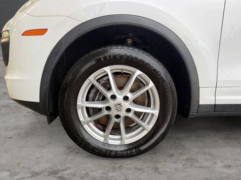 Used 2016 Porsche Cayenne AWD/4WD image 43