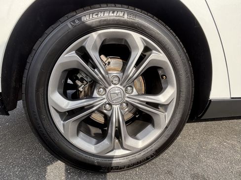 Used 2024 Honda Accord EX image 7