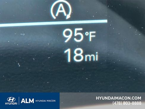 New 2026 Hyundai Tucson SEL image 28