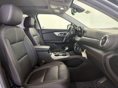 Used 2024 Chevrolet Blazer LT w/ Midnight/Sport Edition image 20