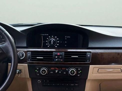 Used 2010 BMW 328i Sedan image 24