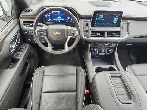 Used 2024 Chevrolet Tahoe Premier AWD/4WD image 11