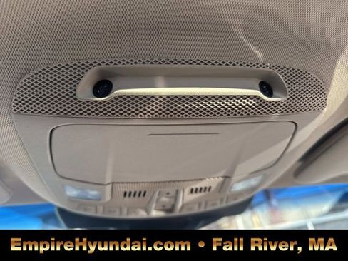 Used 2020 Lincoln Nautilus Reserve image 27