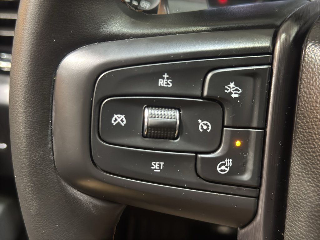 Used 2025 GMC Sierra 1500 AT4 w/ AT4 Premium Package AWD/4WD image 28