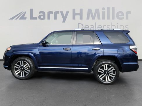 Used 2016 Toyota 4Runner Limited image 2