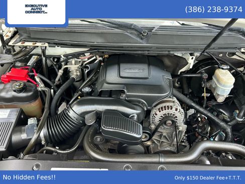 Used 2010 Cadillac Escalade AWD image 21