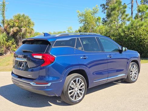 Certified 2023 GMC Terrain Denali image 4