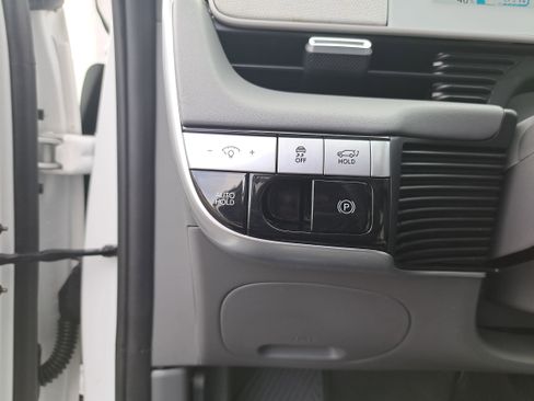 Used 2022 Hyundai Ioniq 5 SEL image 26