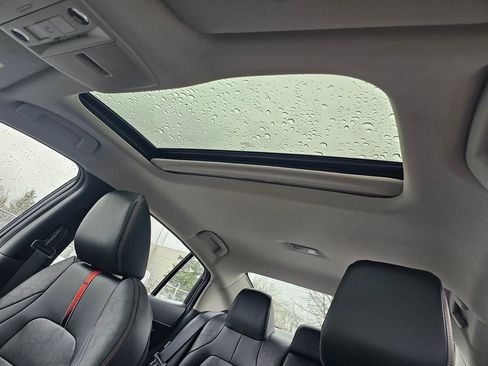 New 2026 Nissan Sentra SR w/ SR Premium Package image 10