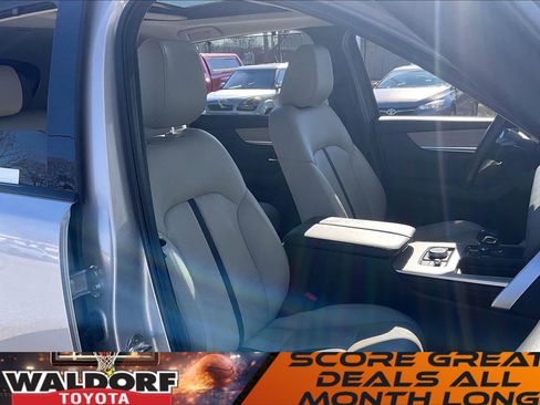 Used 2025 MAZDA CX-90 3.3 Turbo w/ Premium Sport Pkg image 9