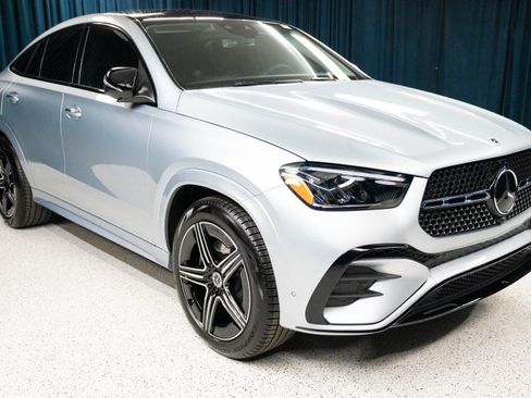 New 2026 Mercedes-Benz GLE 450 4MATIC Coupe image 3