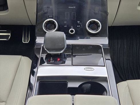 Certified 2023 Land Rover Range Rover Velar R-Dynamic S image 12
