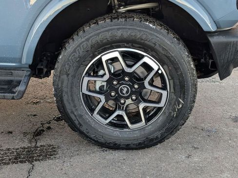 New 2025 Ford Bronco Outer Banks image 15