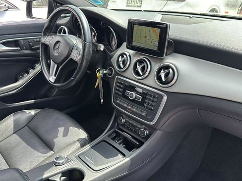 Used 2014 Mercedes-Benz CLA 250 image 20