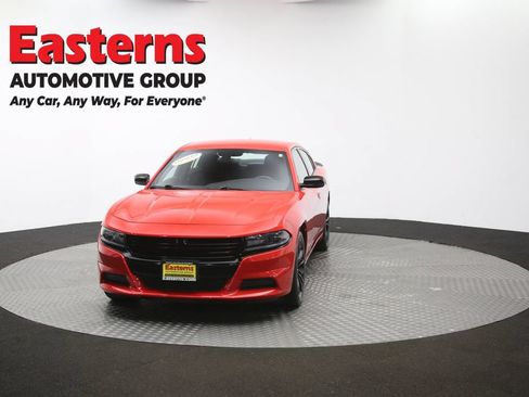 Used 2018 Dodge Charger SXT w/ Blacktop Package RWD image 52