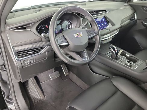 Used 2023 Cadillac XT4 Sport FWD image 18