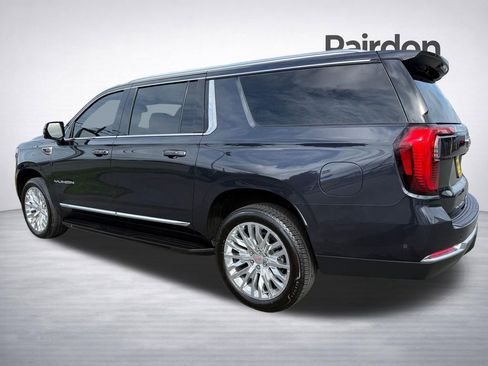 Used 2025 GMC Yukon XL Elevation AWD/4WD image 5