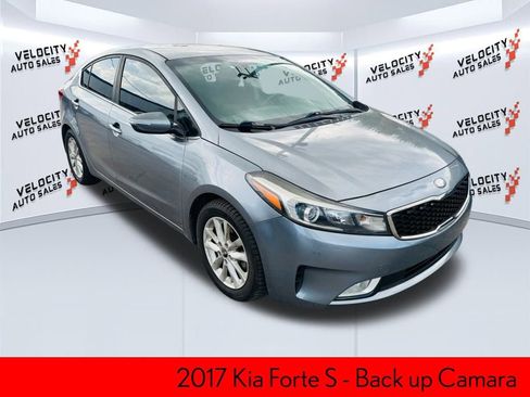 Used 2017 Kia Forte S w/ S Technology Package image 1