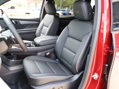 New 2026 Buick Enclave Sport Touring FWD image 13