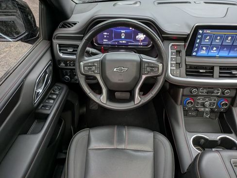 Used 2022 Chevrolet Tahoe RST w/ Sport Performance Package image 17