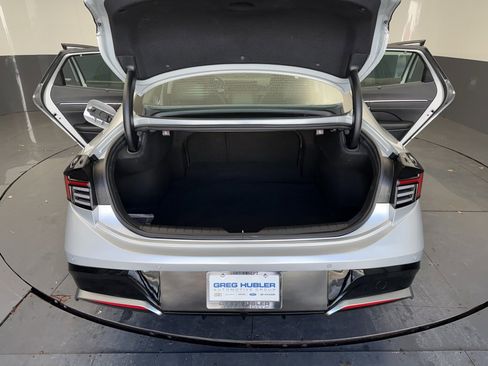 Used 2024 Hyundai Sonata Limited image 6