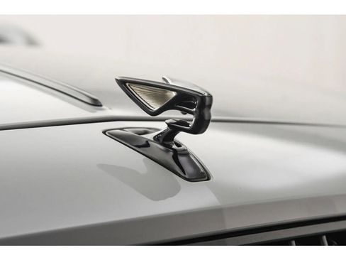 Certified 2023 Bentley Flying Spur W12 image 28