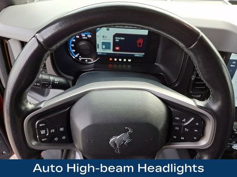 Used 2022 Ford Bronco Badlands w/ Sasquatch Package image 22