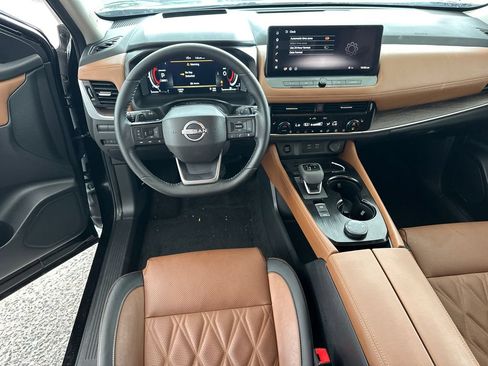 Used 2026 Nissan Rogue Platinum w/ Platinum Premium Package AWD/4WD image 24