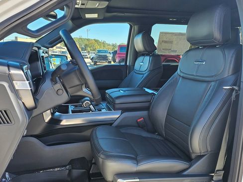 New 2025 Ford F150 Platinum w/ Equipment Group 702A High image 5