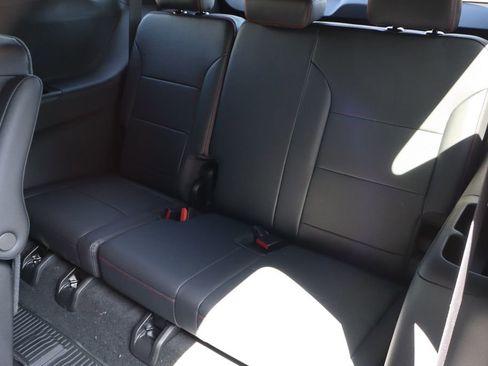 New 2026 Chevrolet Traverse RS AWD/4WD image 52