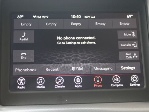 Used 2019 Dodge Challenger SXT image 32