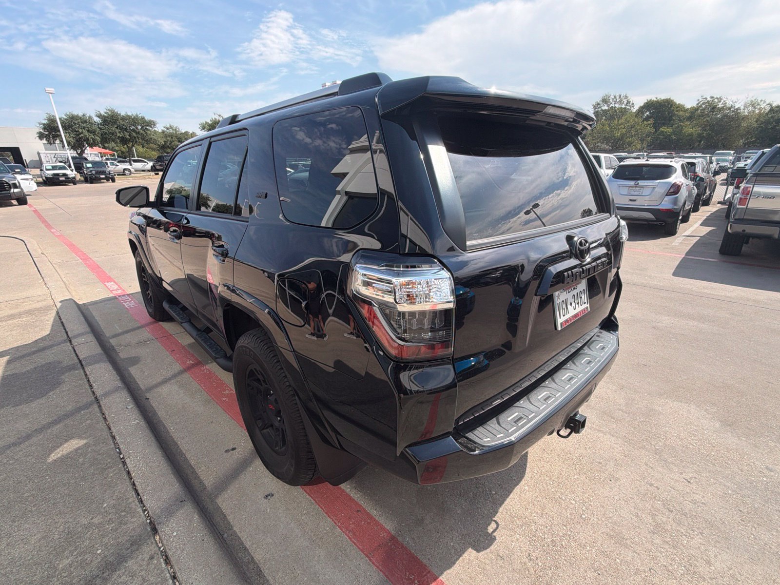 Used 2024 Toyota 4Runner SR5 RWD image 7