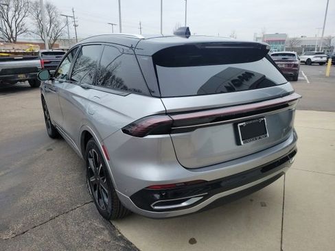 Certified 2024 Lincoln Nautilus Reserve w/ Equipment Group 202A image 14