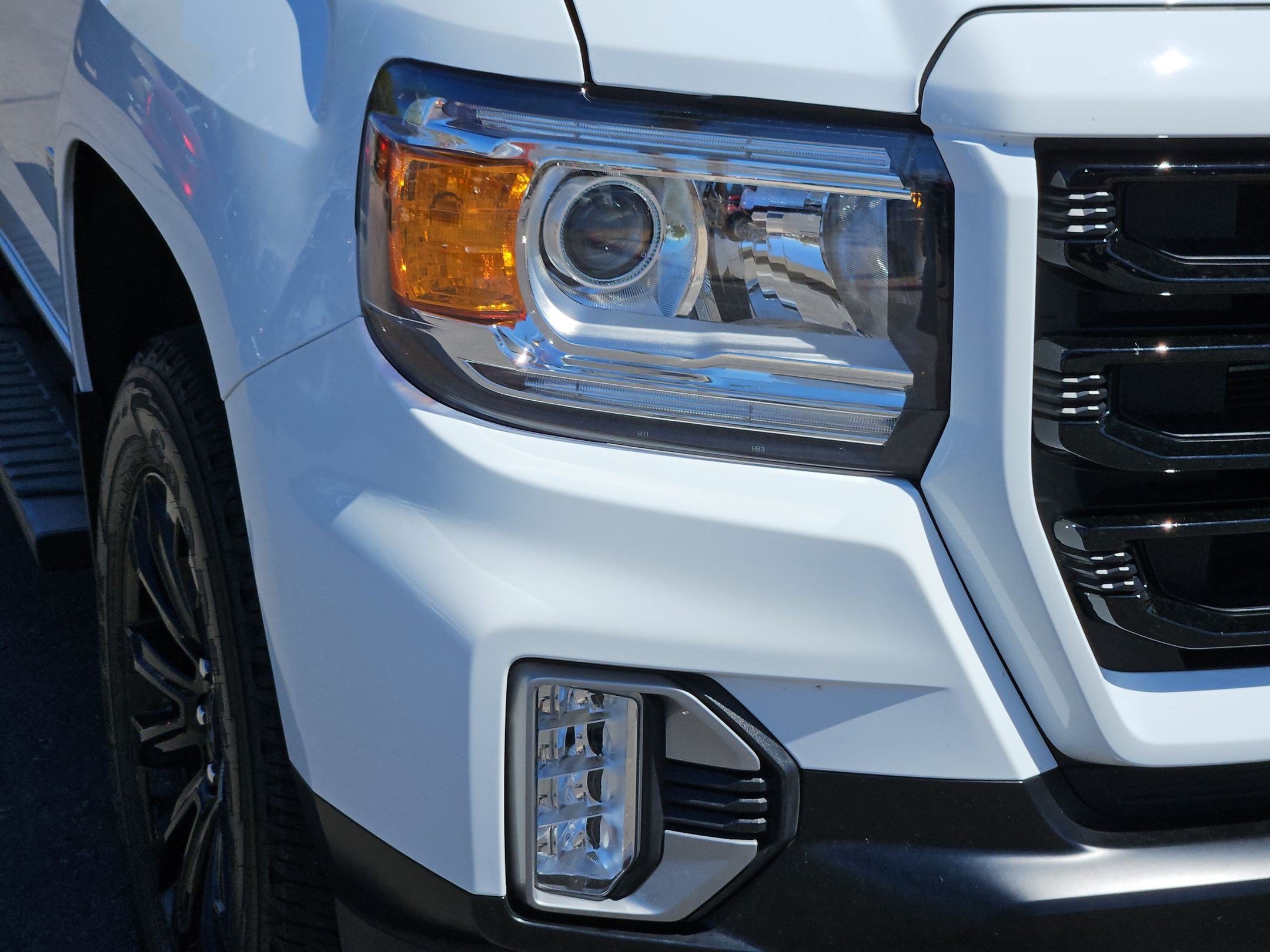 Certified 2022 GMC Canyon Elevation RWD image 10