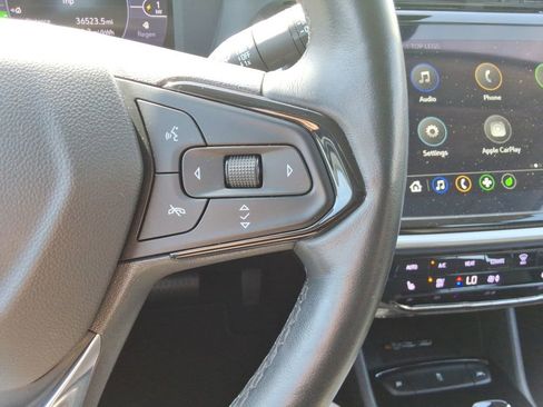 Certified 2023 Chevrolet Bolt EUV LT w/ Comfort Package FWD image 26
