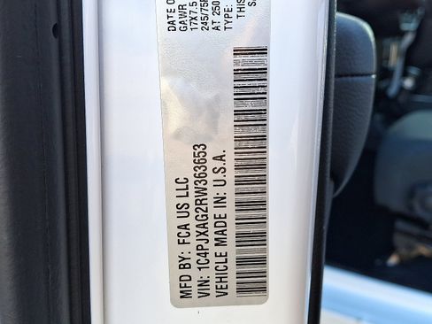 Used 2024 Jeep Wrangler Sport S image 26