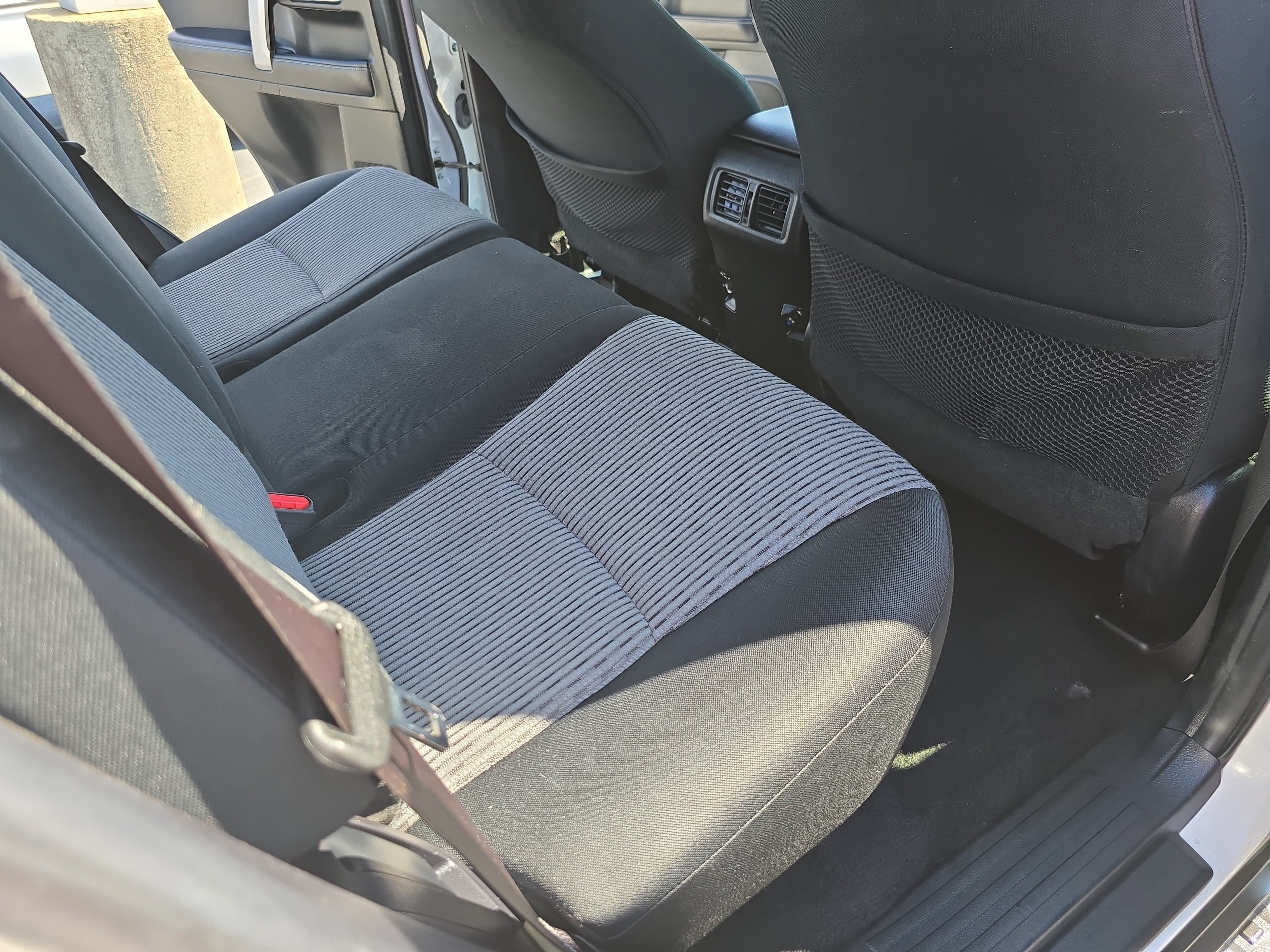 Used 2017 Toyota 4Runner SR5 AWD/4WD image 11