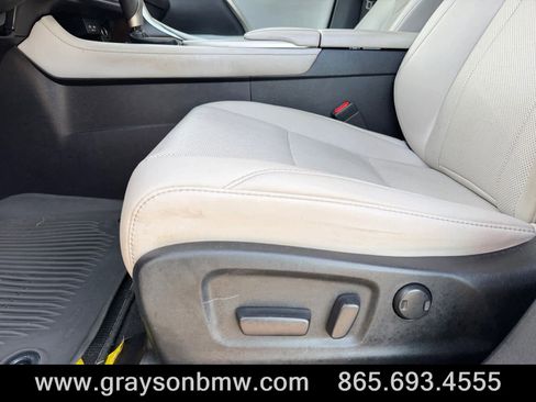 Used 2022 Lexus RX 350 FWD w/ Premium Package image 11