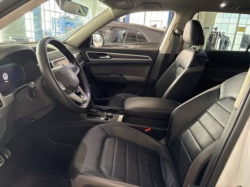 Used 2023 Volkswagen Atlas SEL Premium image 6