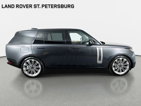 New 2026 Land Rover Range Rover Long Wheelbase SE AWD/4WD image 4