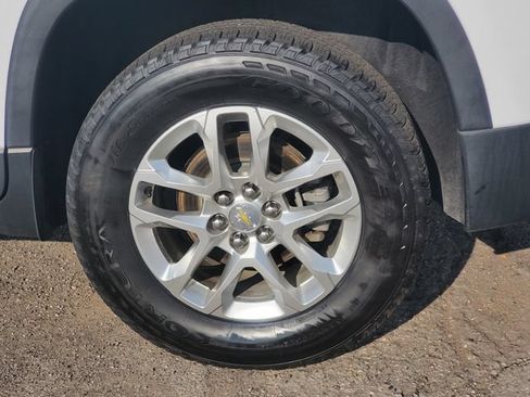 Used 2020 Chevrolet Traverse LT AWD/4WD image 34