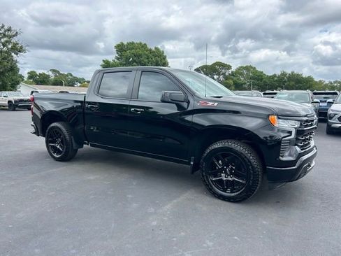 Used 2025 Chevrolet Silverado 1500 RST image 1