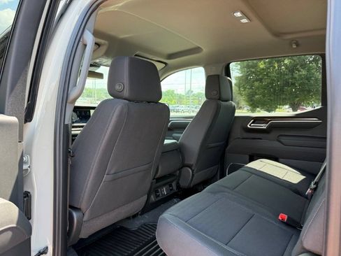 New 2026 Chevrolet Silverado 1500 RST AWD/4WD image 15