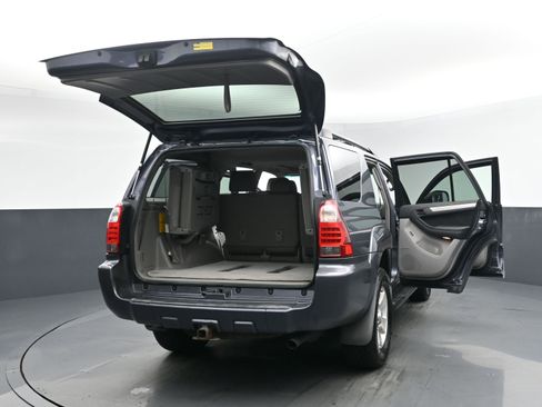 Used 2007 Toyota 4Runner SR5 image 30