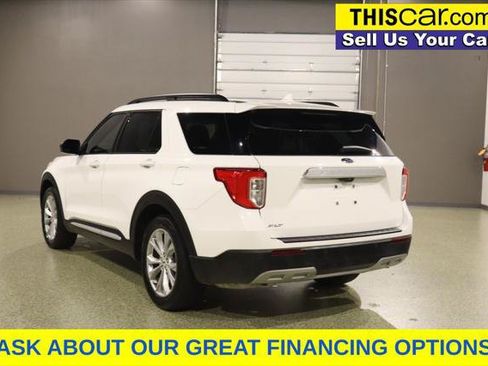Used 2023 Ford Explorer XLT w/ Equipment Group 202A RWD image 6