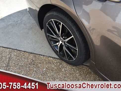 Used 2024 Toyota Camry SE FWD image 13