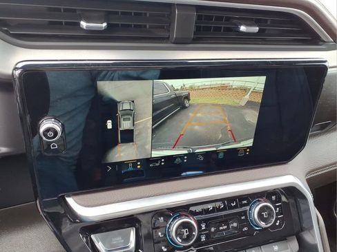 Used 2023 GMC Sierra 1500 Denali AWD/4WD image 10