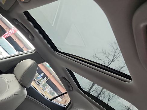 Used 2011 Kia Optima EX w/ Premium Pkg image 14