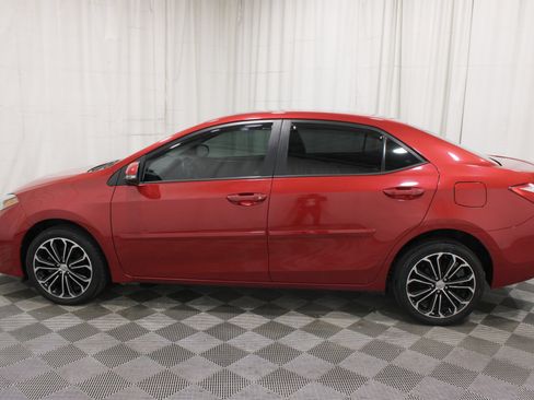 Used 2015 Toyota Corolla S w/ Body Protection Package #1 FWD image 32