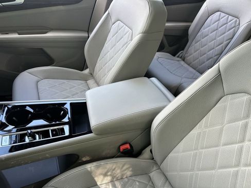 New 2026 Volkswagen Atlas SEL Premium R-Line image 20